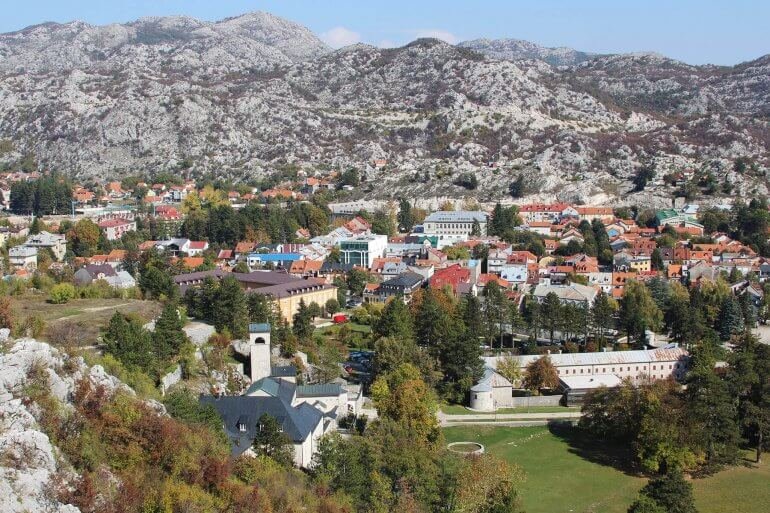 Едем в Цетинье: монастырь и другие достопримечательности древней столицы Черногории